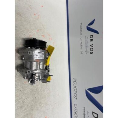 DS Automobiles DS7 Crossback 1.6 16V PureTech 225 Air conditioning pump 5GG 2022 9833718880