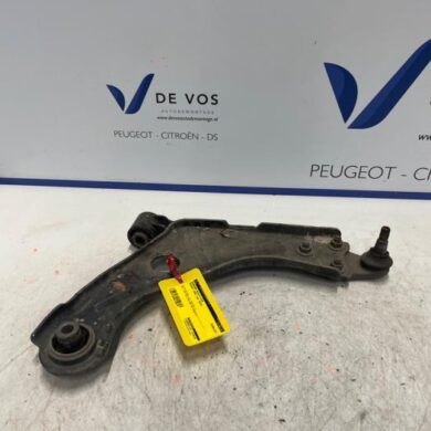 Peugeot 3008 1.2 12V e-THP PureTech 130 Querlenker rechts vorne 2019 9816865480-9846329080