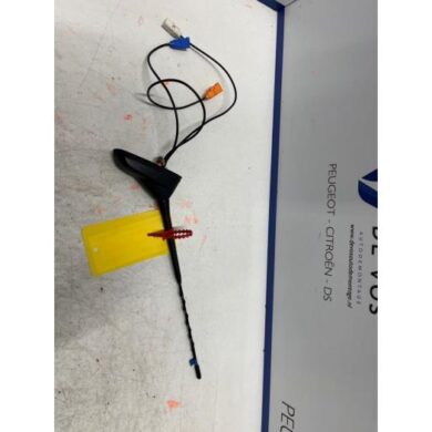 Citroen C3 Aircross 1.2 e-THP PureTech 110 Antenna 2024 9850838180