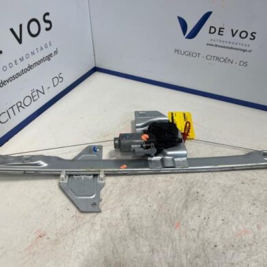 Citroen Berlingo 1.6 BlueHDI 100 Ruitmechaniek 4Deurs rechts-voor 2017 9222EQ