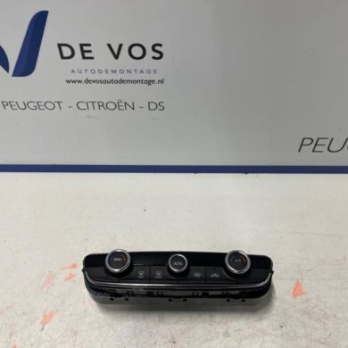Opel Grandland X 1.2 Turbo 12V Hybrid Heater control panel 2023 98467981YX