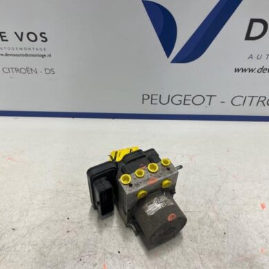 Opel Crossland X 1.2 Turbo 12V ABS Pomp HN05 2021 9884565080-1673233180