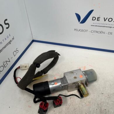 Peugeot 206 1.6 16V Cabriodak Motor 2003 8446G0