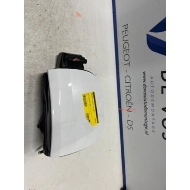 Citroen C3 Aircross 1.2 e-THP PureTech 110 Tank cap cover 2024 YQ00113480-YQ00036480
