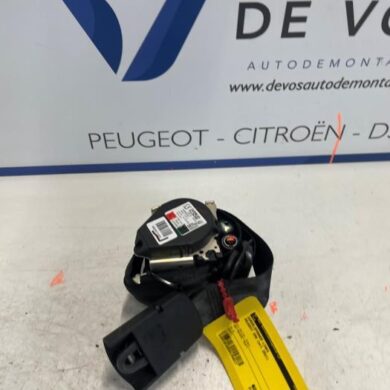 Peugeot 208 e-208 50 kWh Gordelspanner links 2021 98266703XX