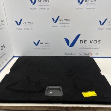 Peugeot 308 1.2 PureTech Hybrid 136 Kofferraum Matte 2022 98416574ZD