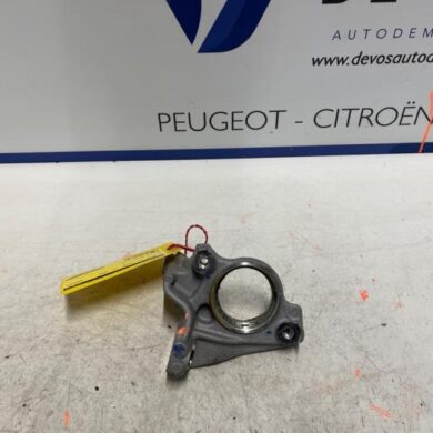 DS Automobiles DS7 Crossback 1.6 16V PureTech 225 Engine mount 5GG 2022 9801017180