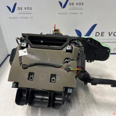 Peugeot 308 1.2 PureTech Hybrid 136 Kachelhuis 2022 9837588380