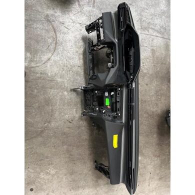 Peugeot 308 1.5 Blue HDi 130 16V Armaturenbrett 2021 98392743ZD