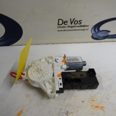 Peugeot 407  Door window motor 2007 9221Y8