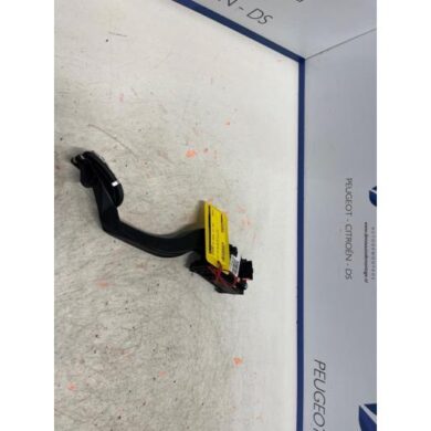 DS Automobiles DS7 Crossback 1.6 16V PureTech 225 Accelerator pedal 2022 9836042180