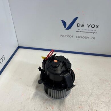 Peugeot 208 e-208 50 kWh Kachel Ventilatiemotor 2021 9833380480