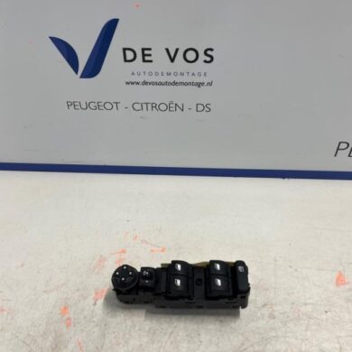 Citroen C5 Aircross 1.2 e-THP PureTech 130 Multi-functional window switch 2021 98319761ZD