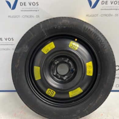 Peugeot 308 1.2 12V e-THP PureTech 110 Velg + Band 2018