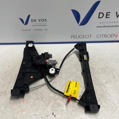 Opel Corsa 1.2 Turbo 12V 100 Ruitmechaniek 4Deurs links-voor 2020 9829043680