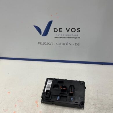 Peugeot 308 1.6 HDiF 16V Zekeringkast 2013 9688EL