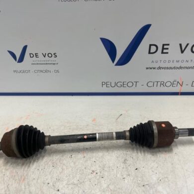 Opel Corsa 1.2 Turbo 12V 100 Aandrijfas links-voor HNK 2020 9825391080-1647577280 20V256