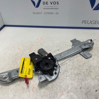 Citroen C3 1.2 Vti 12V PureTech Ruitmechaniek 4Deurs links-voor 2021 9812081680-9840154380