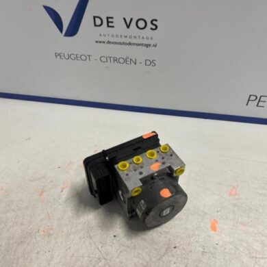 Citroen DS3 1.2 12V PureTech 110 S&S ABS pump HNZ 2018 1615100880-1616762980-9817031780