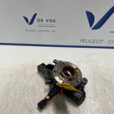Peugeot 3008 1.2 12V PureTech Hybrid 48V Knuckle, front right 2022 1647857080