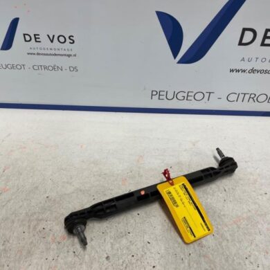 Peugeot 308 1.5 Blue HDi 130 16V Anti-roll bar guide 2021 9832866980