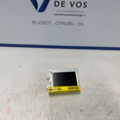 Peugeot 208 1.6 Blue HDi 100 Anzeige Innen BHY 2015 1616897780-1623840080-9814039880