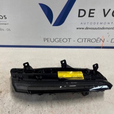 Peugeot 408 1.2 Hybrid 136 Tageslicht links 2022 9835230980