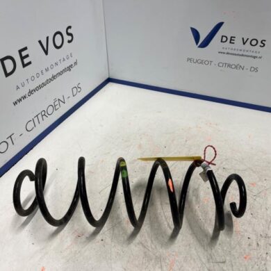 Peugeot 308 1.2 PureTech Hybrid 136 Schraubenfeder hinten 2022 9839914780