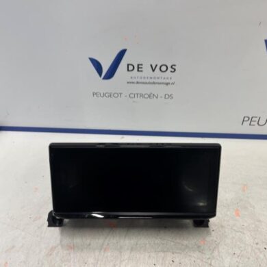Peugeot 3008 1.2 12V PureTech Hybrid 48V Display Interieur HN09 2022 9840051480