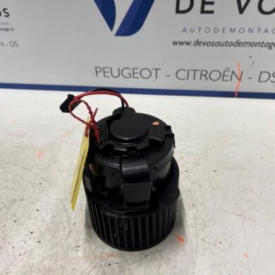 Peugeot 308 1.2 PureTech Hybrid 136 Heizung Belüftungsmotor 2022 9837609380