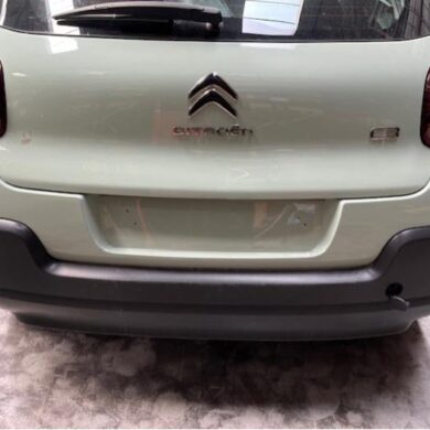 Citroen C3 1.2 Vti 12V PureTech Stoßstange hinten 2018 1618082980-1618083180
