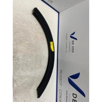 Opel Crossland X 1.2 Turbo 12V Spatbord Lijst 2022 YQ009411XT