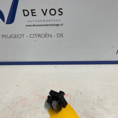 DS Automobiles DS4 1.6 16V PureTech 215 Elektrisch Raam Schakelaar 2021 98318798EX