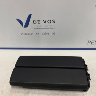 Peugeot 308 1.2 PureTech Hybrid 136 Armlehne 2022 98380381AK