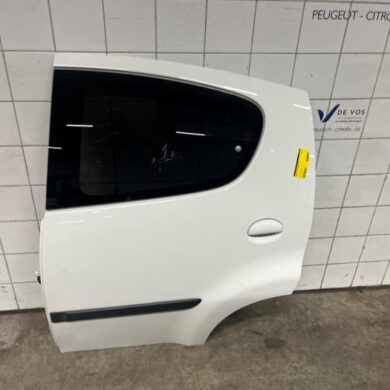Peugeot 107 1.0 12V Portier 4Deurs links-achter 2011 9008N9-1612543780