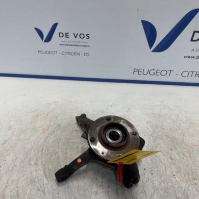 Opel Corsa 1.2 Turbo 12V 100 Fusee rechts-voor 2021 9826877980