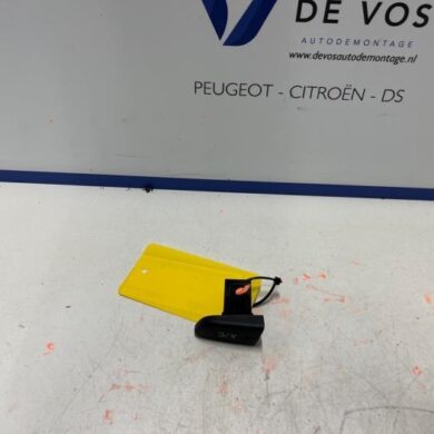 Peugeot 107 1.0 12V Airco Schakelaar 2011 6554KX