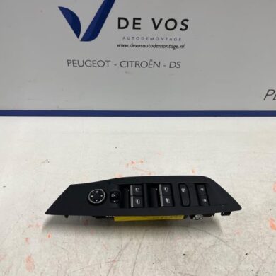 Peugeot 308 1.2 12V PureTech 130 Multi-functional window switch 2021 98349235ZD