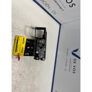 Citroen C5-X  Bonnet lock mechanism 2023 YL01954480