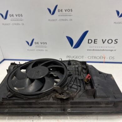 Peugeot 206 1.6 16V Cooling fan housing 2004 7104Q3-1253C9