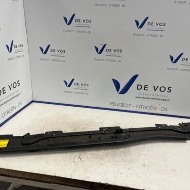 Peugeot 408 1.2 Hybrid 136 Cowl top grille 2022 9830527480