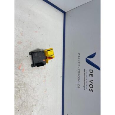 Peugeot 408 1.2 Hybrid 136 Sensor (overige) 2022 1685407480-9844452180