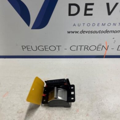 Peugeot 408 1.2 Hybrid 136 Schaltung 2022 98440959ZD 20F9DH