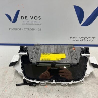 Peugeot 308 1.2 PureTech Hybrid 136 Kilometerteller KM 2022 9835755980