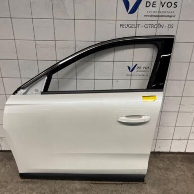 Citroen C5-X  Portier 4Deurs links-voor 2023 YL01854980