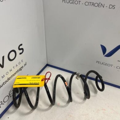 Opel Astra 1.5 Turbo D 16V Schroefveer achter 2021 9843011280