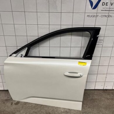 Peugeot 308 1.2 PureTech Hybrid 136 Portier 4Deurs links-voor 2022 9837982380