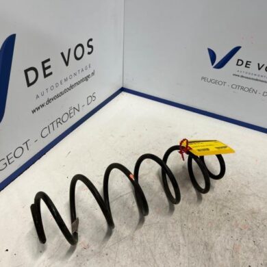 Peugeot 308 1.5 Blue HDi 130 16V Schroefveer achter 2021 9842266980