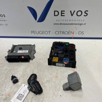 Citroen C5 Aircross 1.2 e-THP PureTech 130 Computer Motormanagement HNS 2024 9851418180