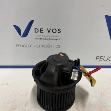 Peugeot 107 1.0 12V Kachel Ventilatiemotor 2010 6441V0-1608174880